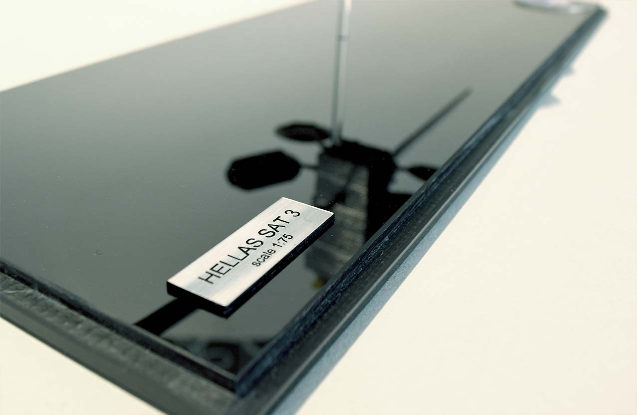 Satellite model 4